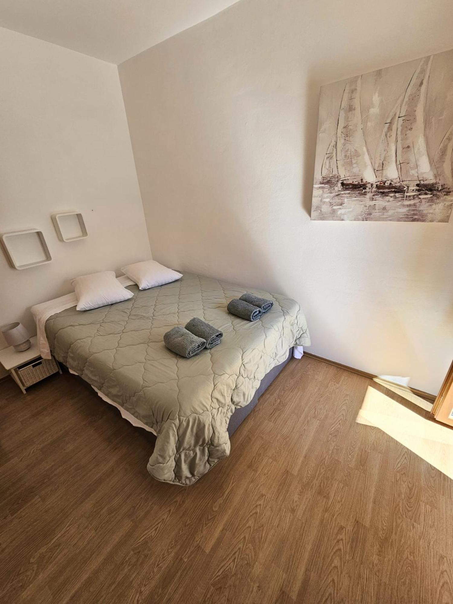 Apartmani Majic มาคาร์สกา ภายนอก รูปภาพ