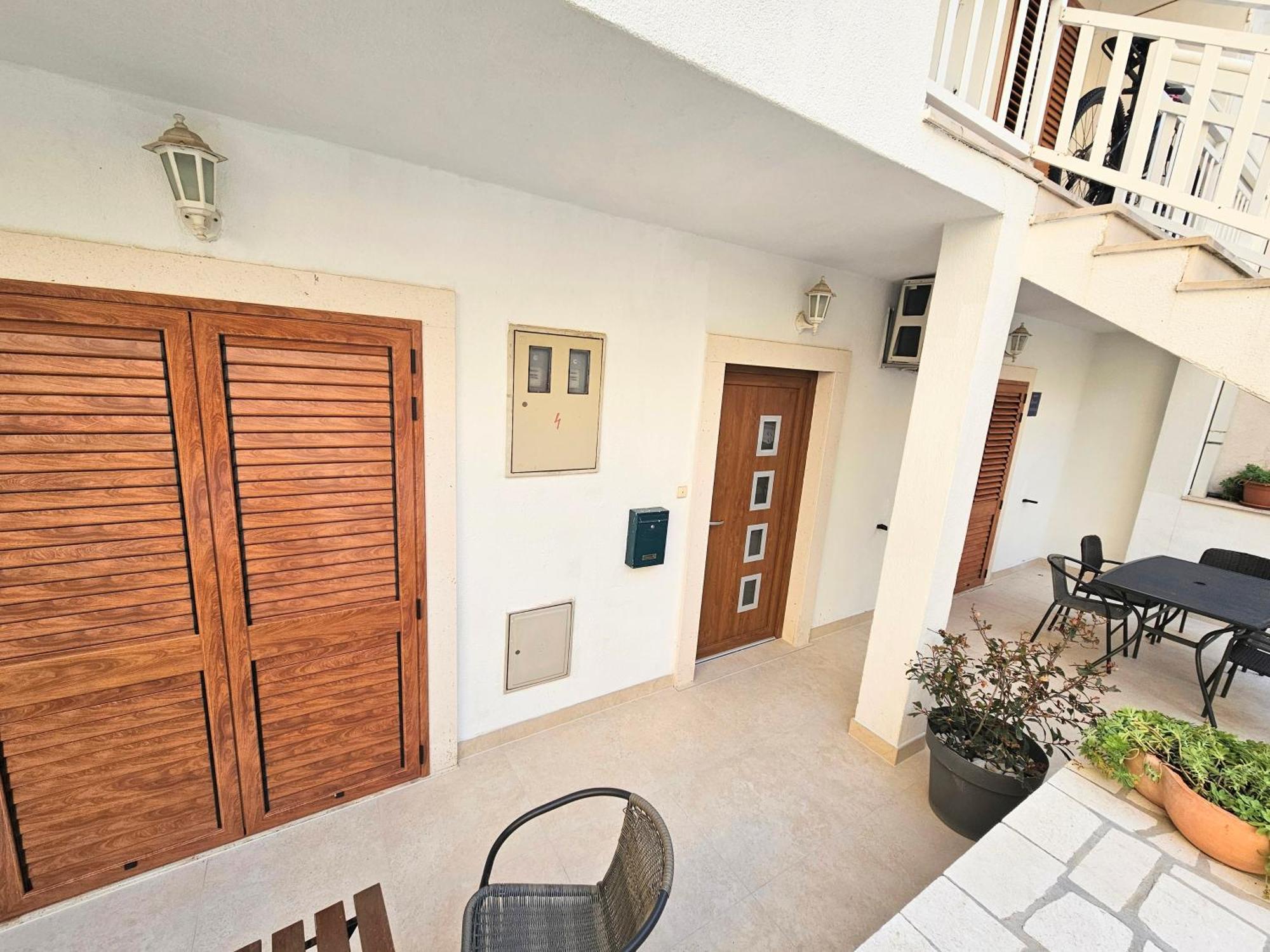 Apartmani Majic มาคาร์สกา ภายนอก รูปภาพ