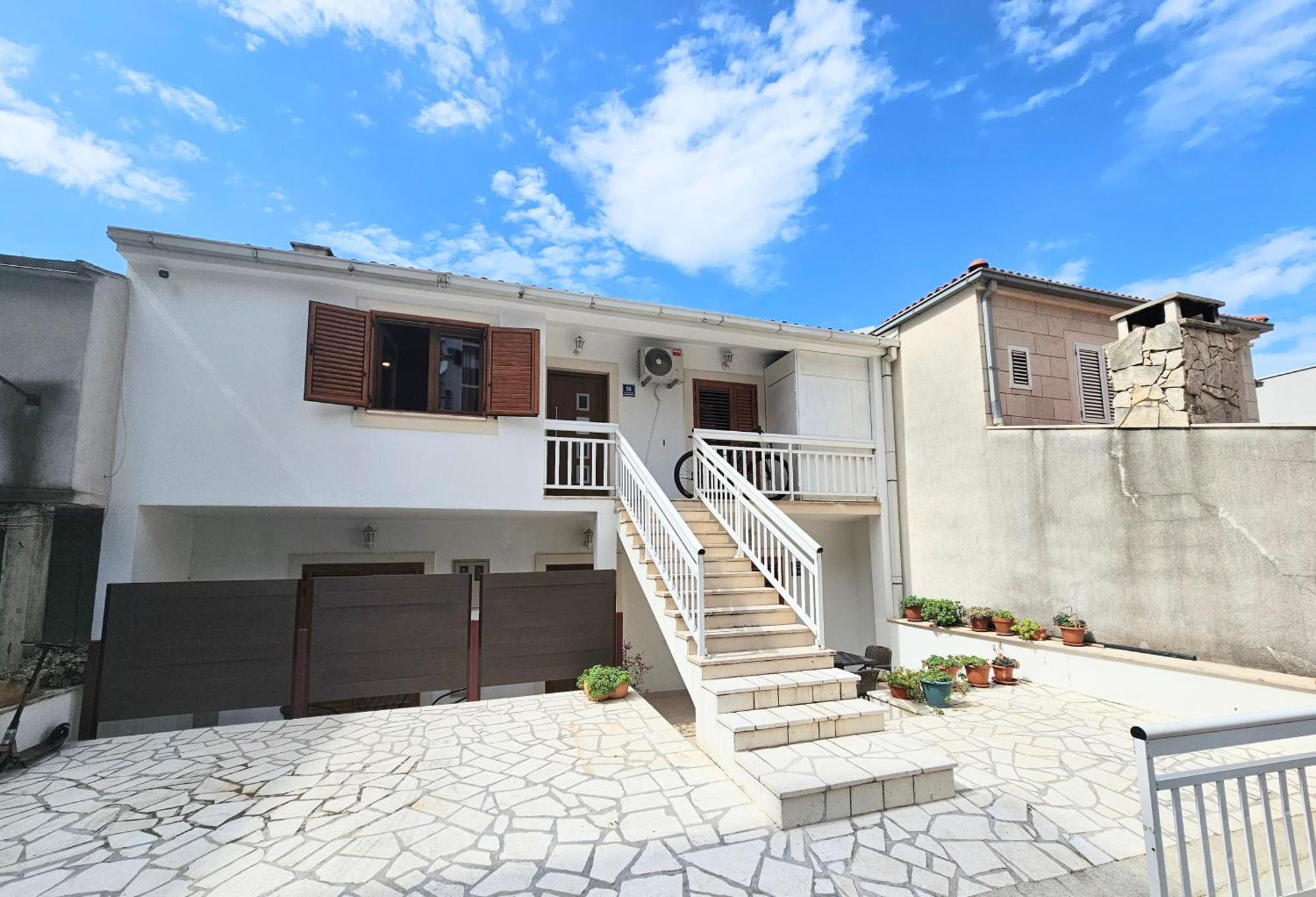Apartmani Majic มาคาร์สกา ภายนอก รูปภาพ